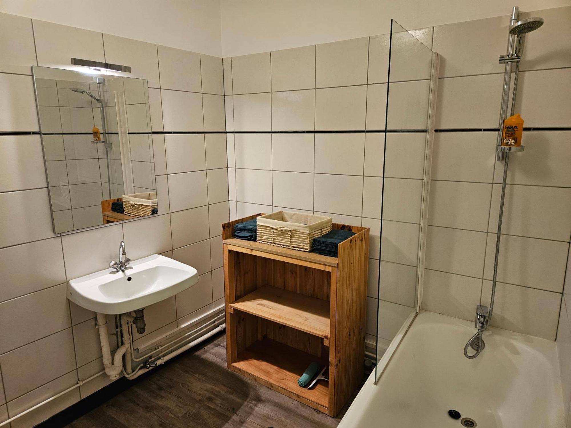 Appartement Le Jardin Imaginaire شامبيانول المظهر الخارجي الصورة