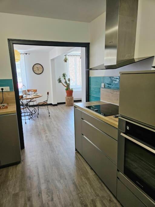Appartement Le Jardin Imaginaire شامبيانول المظهر الخارجي الصورة